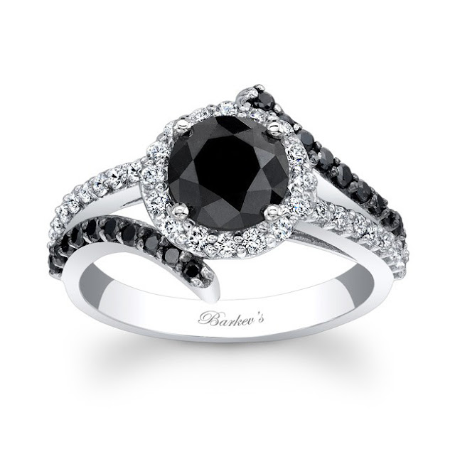 Anillos de compromiso ¡30 Alternativas Divinas Negras!