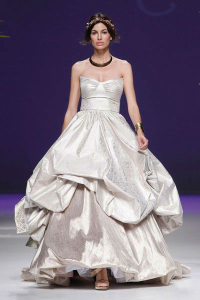 Hermosos vestidos de novias | Colección Carla Ruiz Hermosos vestidos de novias | Colección Carla Ruiz