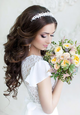 Peinados de novia cabello largo