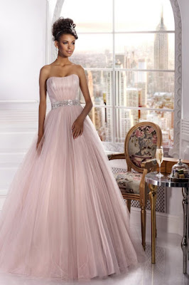 Vestidos de novia tipo princesa