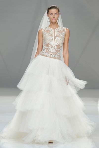 Lindos vestidos de novias | Colección Escote Ilusión Lindos vestidos de novias | Colección Escote Ilusión