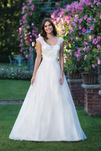 Hermosos vestidos de novias | Colección Sincerity Bridal Hermosos vestidos de novias | Colección Sincerity Bridal